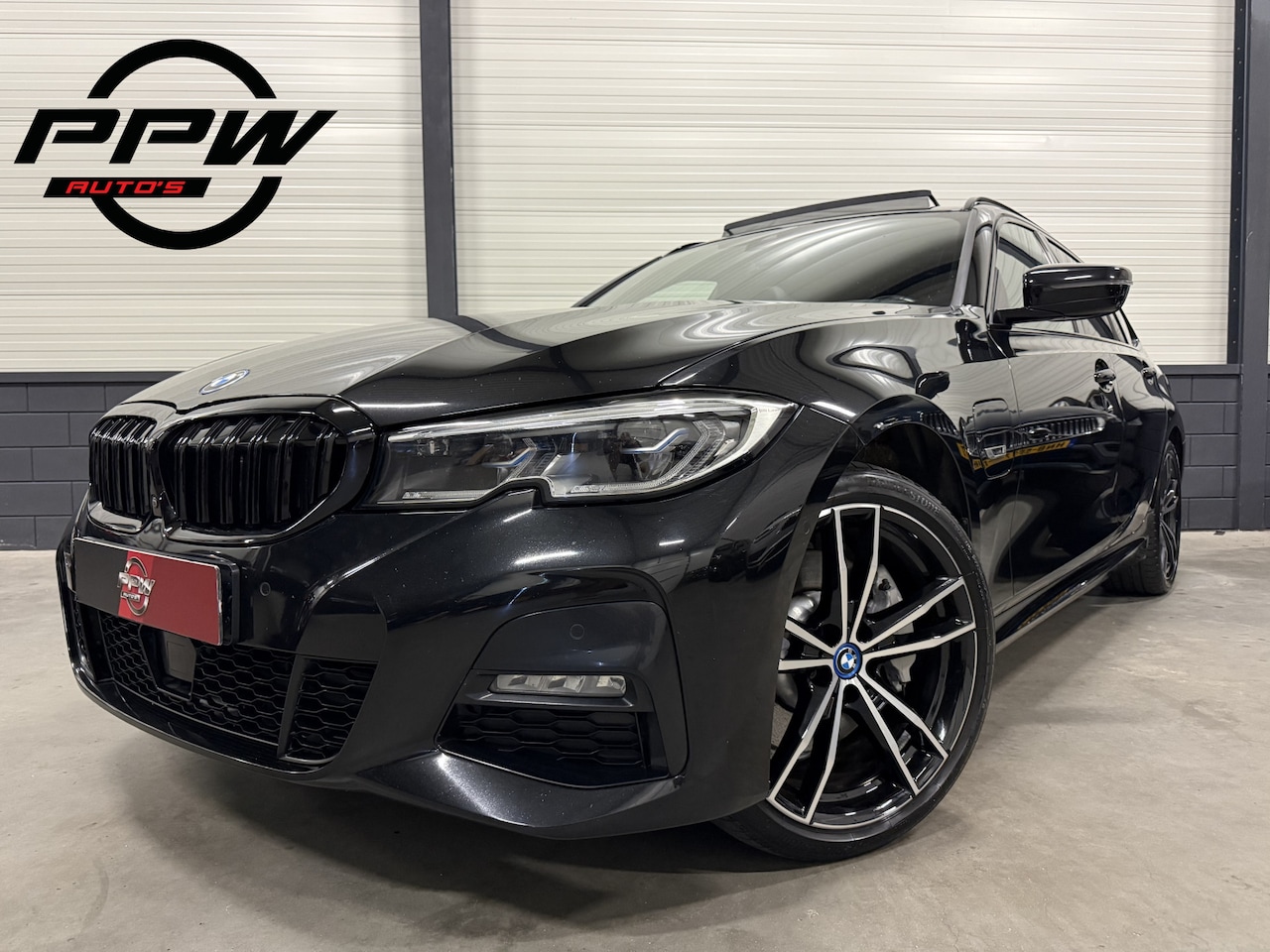BMW 3-serie Touring - 330e xDrive M-Sport PANO/LASER/360CAMERA/ADAPTIVE M-ONDERSTEL/ACC/LEER-ALCANTARA/19"BREEDS - AutoWereld.nl