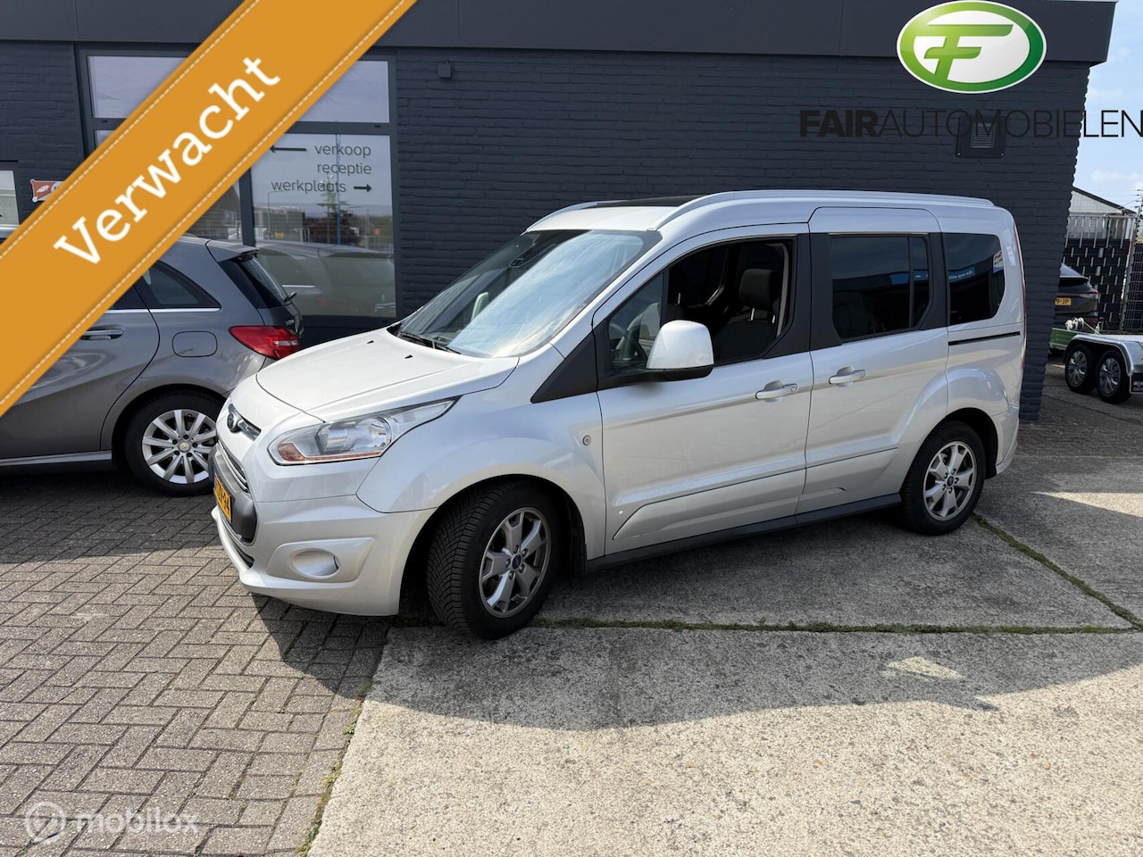 Ford Tourneo Connect Compact - 1.0 Titanium 1.0 Titanium - AutoWereld.nl