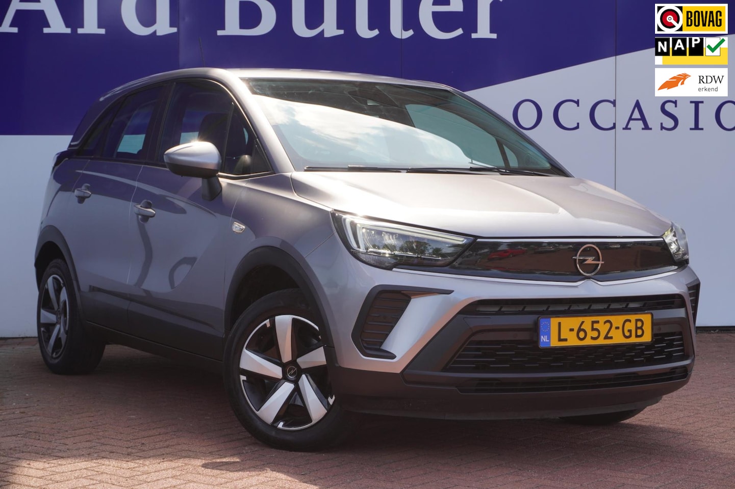 Opel Crossland - 1.2 Turbo 110PK Business Edition+Half-Leder+full-Navigatie+camera+airco = TOP PRIJS !! APK - AutoWereld.nl