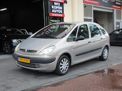 Citroën Xsara Picasso - 2.0i-16V Différence Automaat Clima