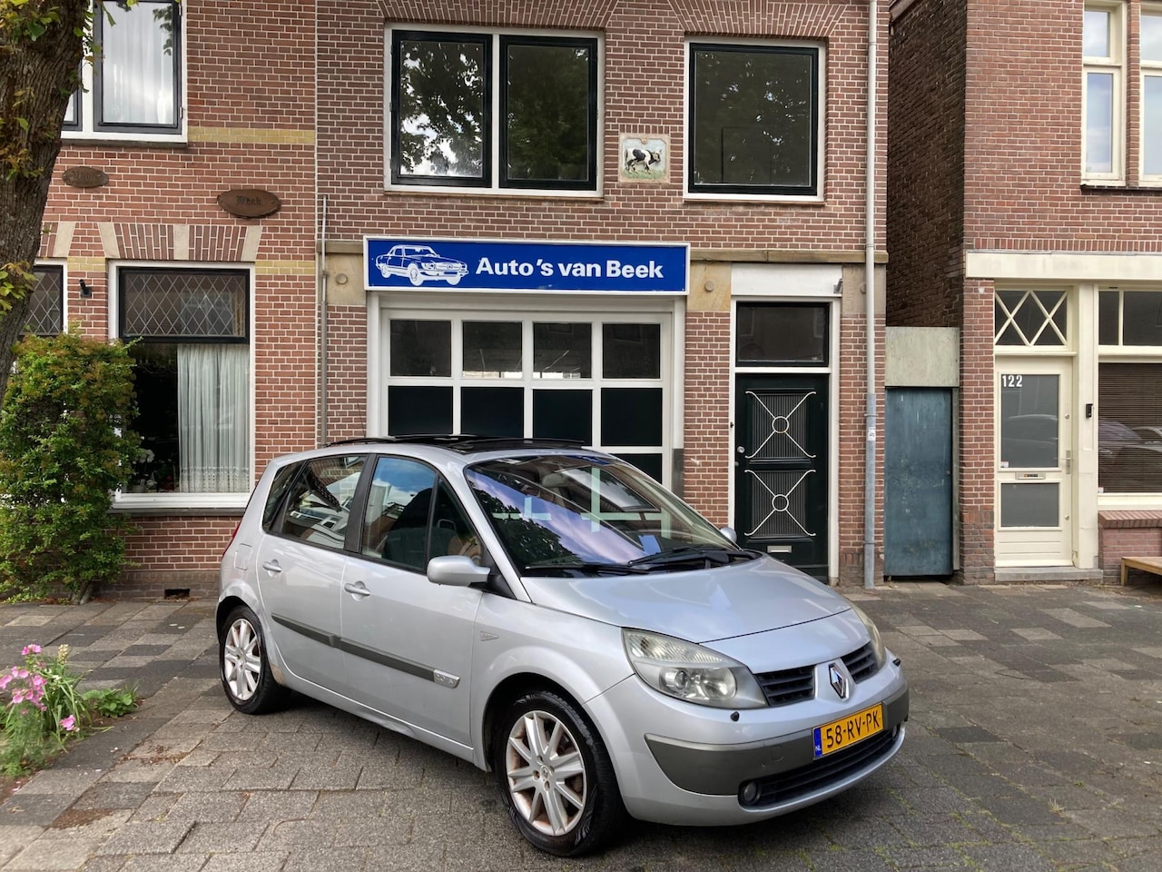 Renault Scénic - 2.0-16V Tech Line panorama schuifdak - AutoWereld.nl