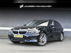 BMW 3-serie Touring - 330e / SOH 100% / Sport Line / Trekhaak / Laser / HiFi / Head-Up / Comfort Access