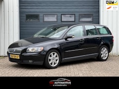 Volvo V50 - 2.4 Momentum AIRCO / CRUISE / EXPORT