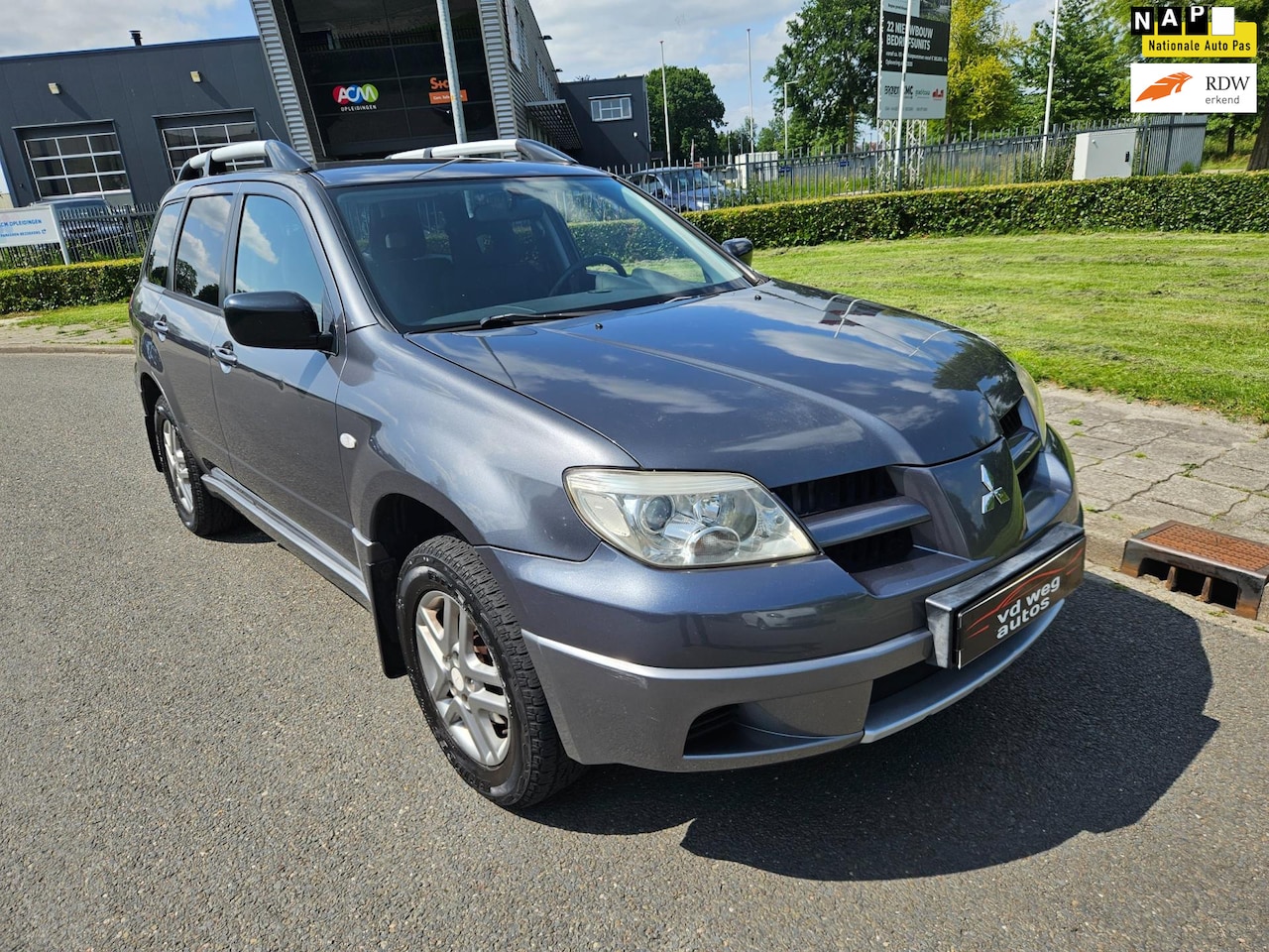 Mitsubishi Outlander Sport - 2.0 Invite+ airco - AutoWereld.nl