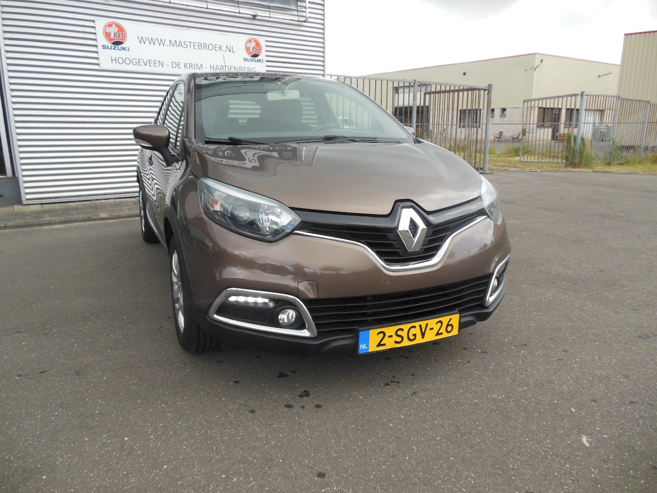 Renault Captur - 0.9 TCe Expression Staat in Hoogeveen - AutoWereld.nl