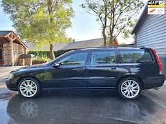 Volvo V70 - 2.4D Edition Climate-Control, Cruise-Control, Android, Navigatie, Bluetooth, Trekhaak, LM