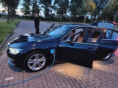 BMW 3-serie - 330e Centennial High Executive