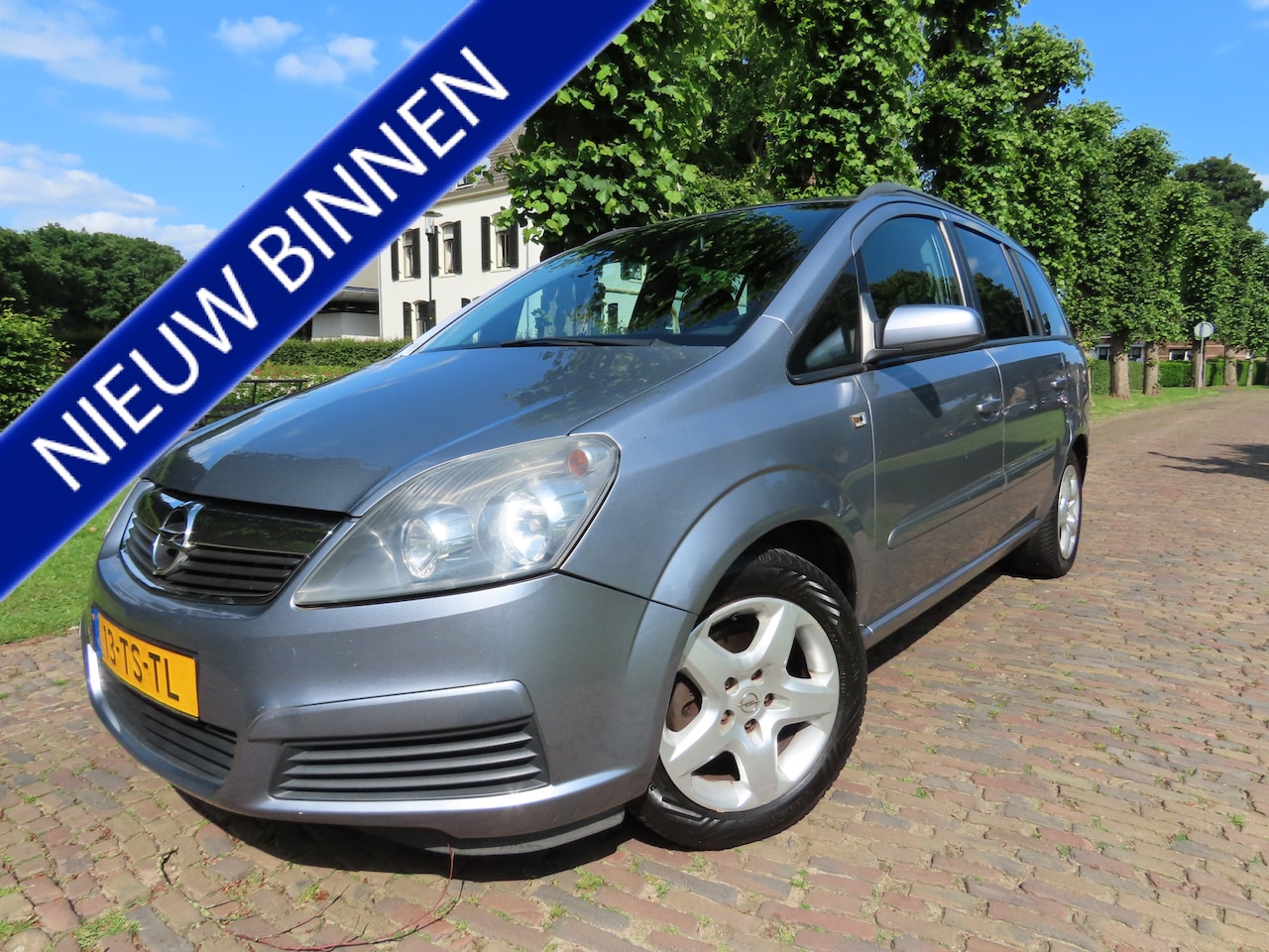 Opel Zafira - 1.8 Enjoy 141 PK!! 7 Persoons Ecc Cruisecontrol Lm Velgen Trekhaak***11-6-2026*** - AutoWereld.nl
