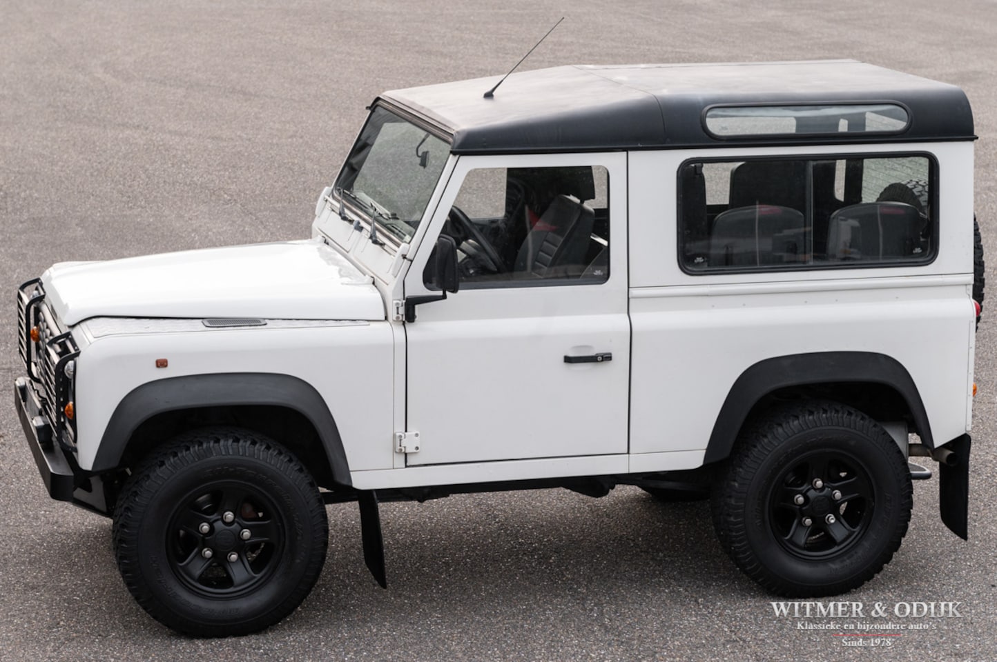 Land Rover Defender 90 - Benzine - AutoWereld.nl