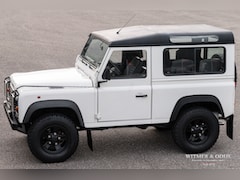 Land Rover Defender 90 - Benzine