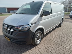 Volkswagen Transporter - 2.0 TDI L2H1 28 Bijna nieuwstaat zowel binnen als buiten