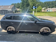 Mitsubishi Outlander - 2.0 PHEV instyle