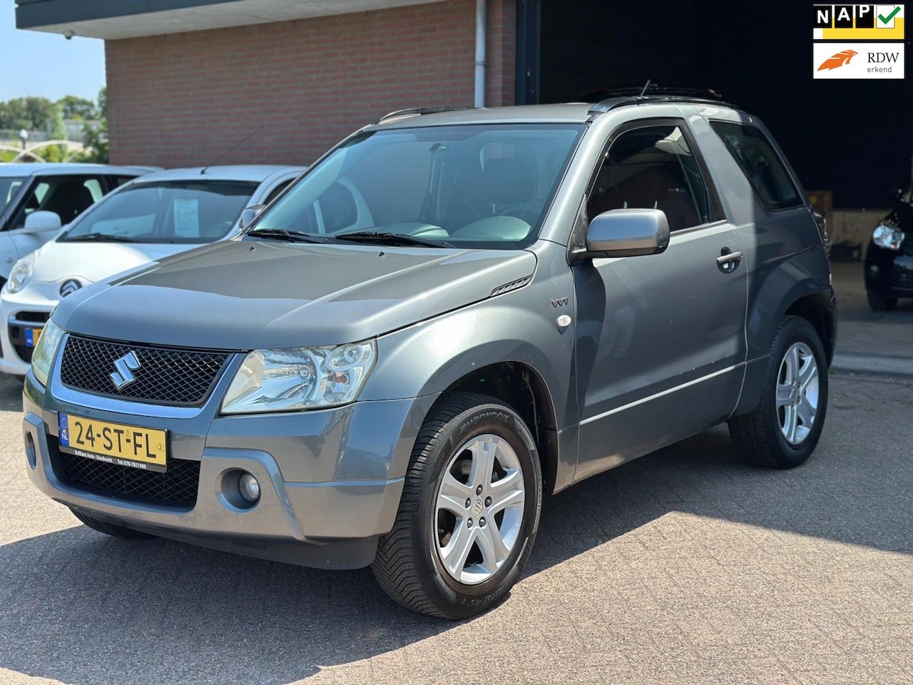 Suzuki Grand Vitara - 1.6-16V Exclusive AIRCO, APK, DEALER OH!! - AutoWereld.nl