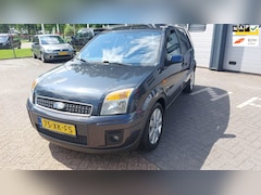 Ford Fusion - 1.4-16V Futura NAP/airco/trekhaak