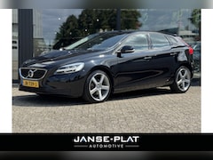 Volvo V40 - 2.0 D2 Momentum Afn. Trekhaak | Stoelverwarming | Standkachel | LED