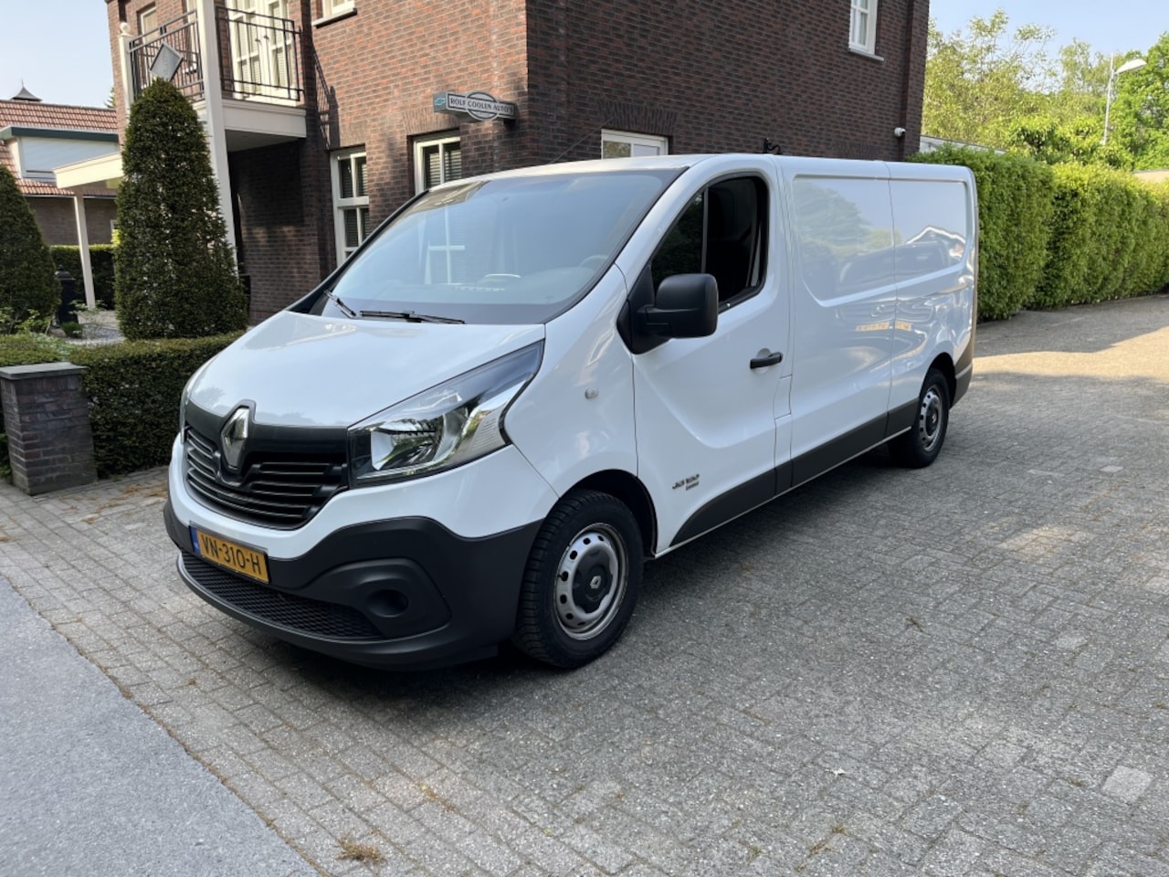 Renault Trafic - 1.6 dCi T29L2H1ComEn MOTORSCHADE - AutoWereld.nl