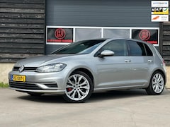 Volkswagen Golf - 1.0 TSI Camera Carplay Acc Stoelverwarming