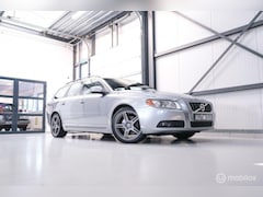 Volvo V70 - 2.0 D4 Summum | 5 cilinder | Automaat | Trekhaak | Leder | Bluetooth | xenon |