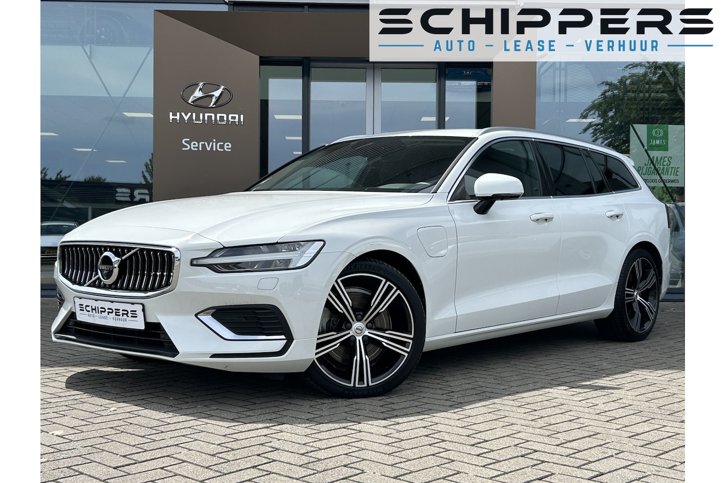 Volvo V60 - 2.0 T6 Recharge AWD Inscription | Trekhaak elektrisch wegklapbaar | 360° camera - AutoWereld.nl