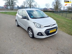 Hyundai i10 - 1.0i i-Motion