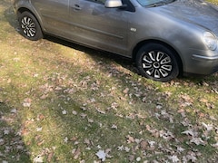 Volkswagen Polo - 1.4-16V