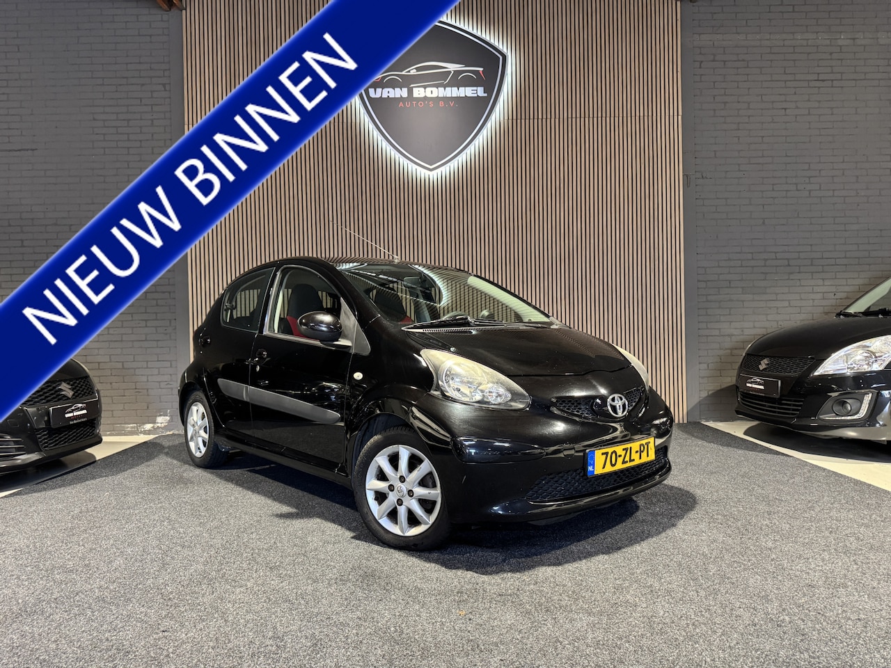 Toyota Aygo - 1.0-12V + Airco.ElecPakket.LMV!! - AutoWereld.nl