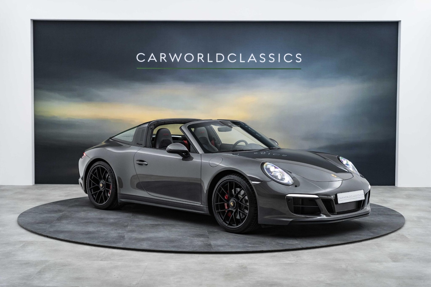 Porsche 911 Targa - 991.2 - 3.0 TARGA 4 GTS | 4-wielsturing | 33.000km - AutoWereld.nl