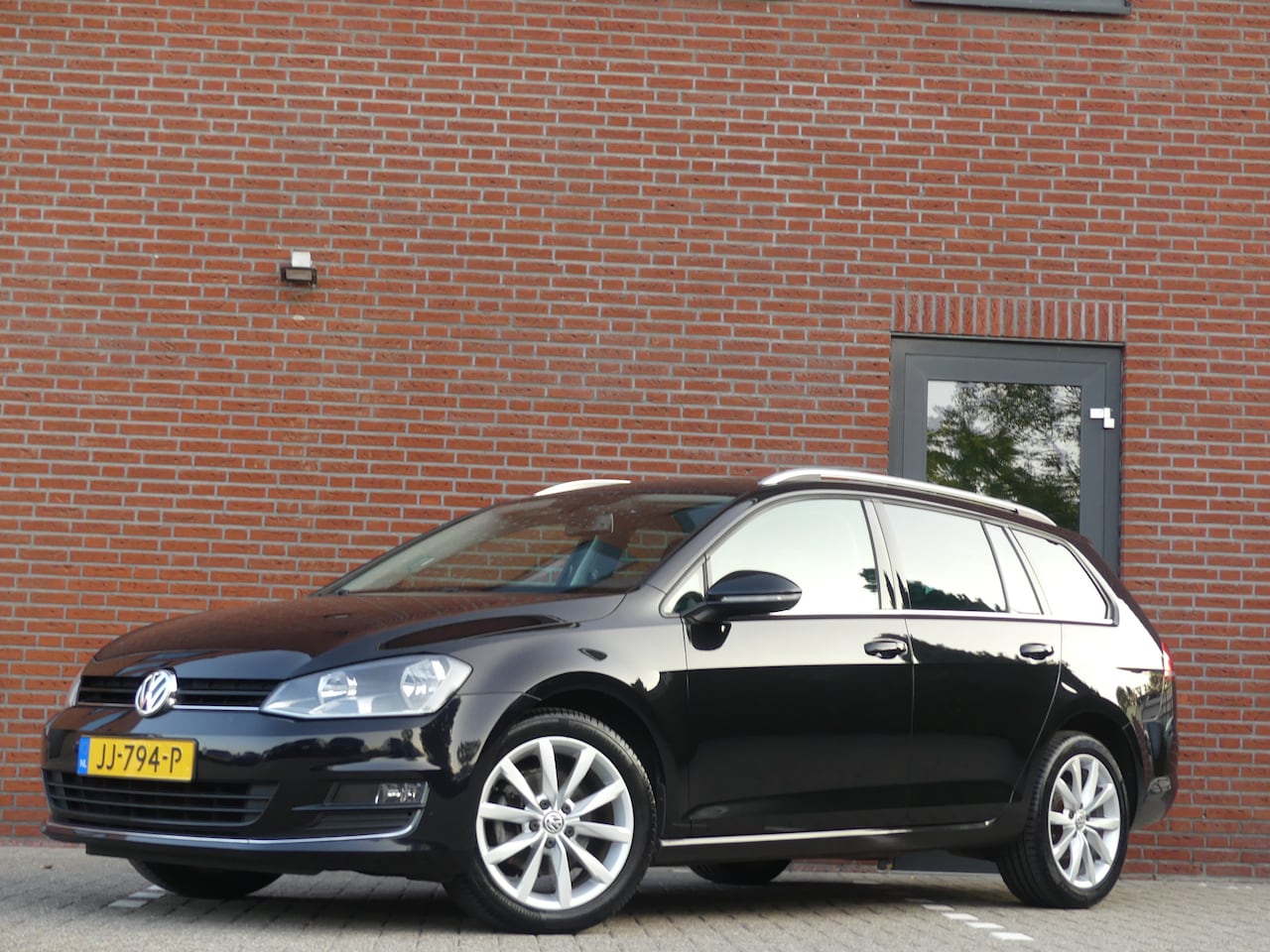 Volkswagen Golf Variant - 1.4 TSI Highline / Trekhaak / Camera - AutoWereld.nl