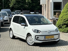 Volkswagen Up! - 1.0 high up | Pano.dak | Navi | Cruise |