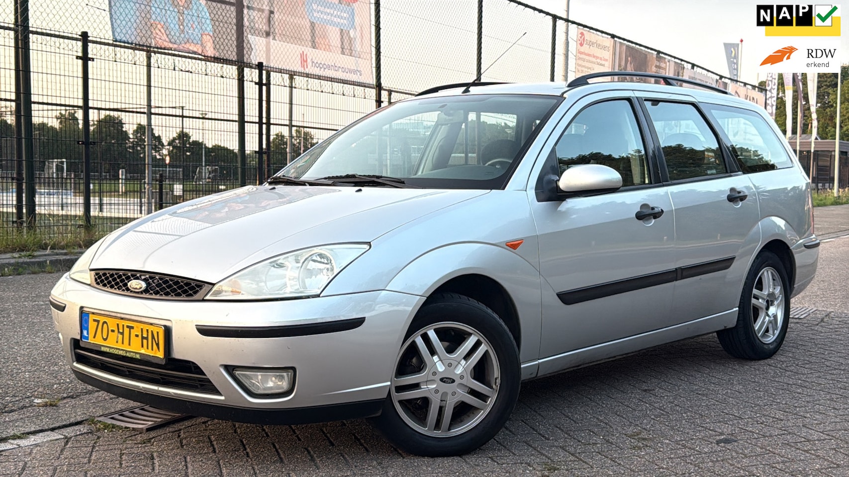 Ford Focus Wagon - 1.6-16V Trend 1.6-16V Trend - AutoWereld.nl