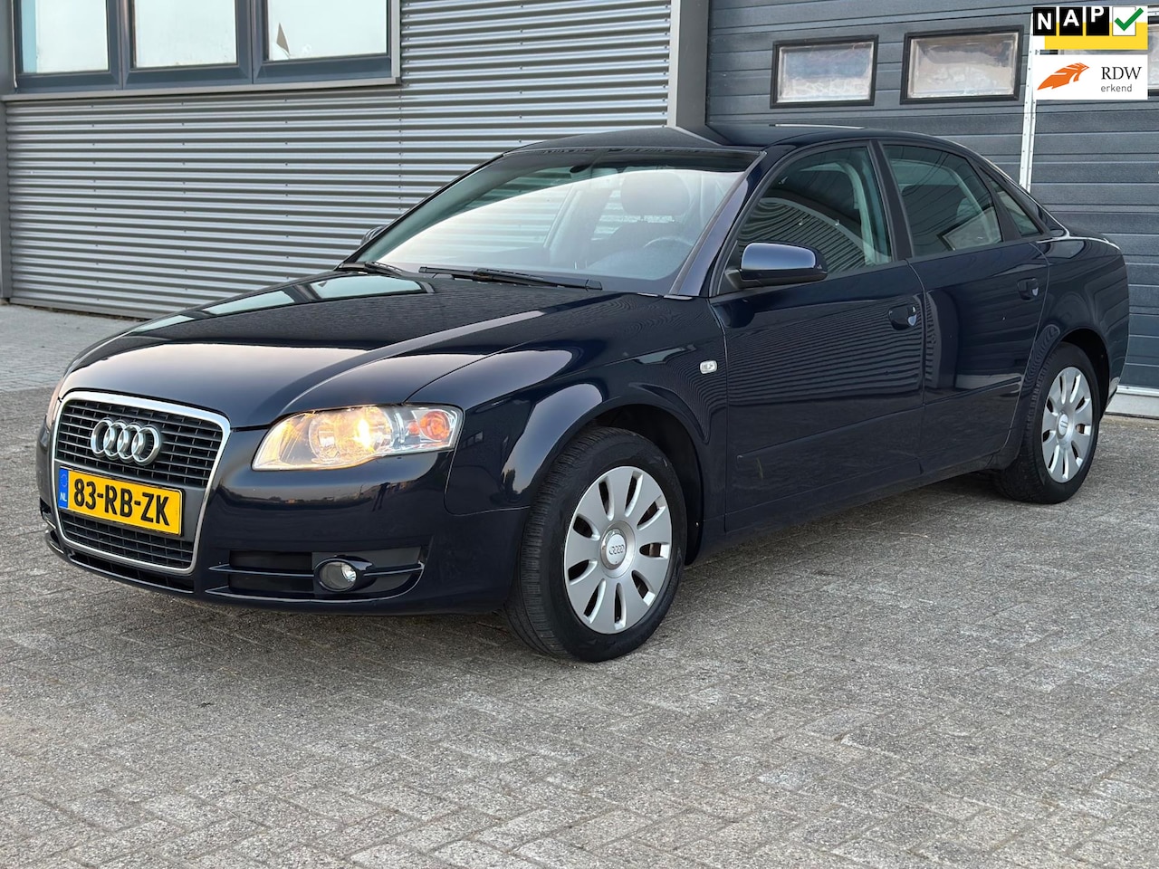 Audi A4 Limousine - 1.8 Turbo Pro Line - CLIMA - AUTOMAAT - APK! - EXPORT!! - AutoWereld.nl