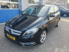 Mercedes-Benz B-klasse - Automaat 180 Ambition
