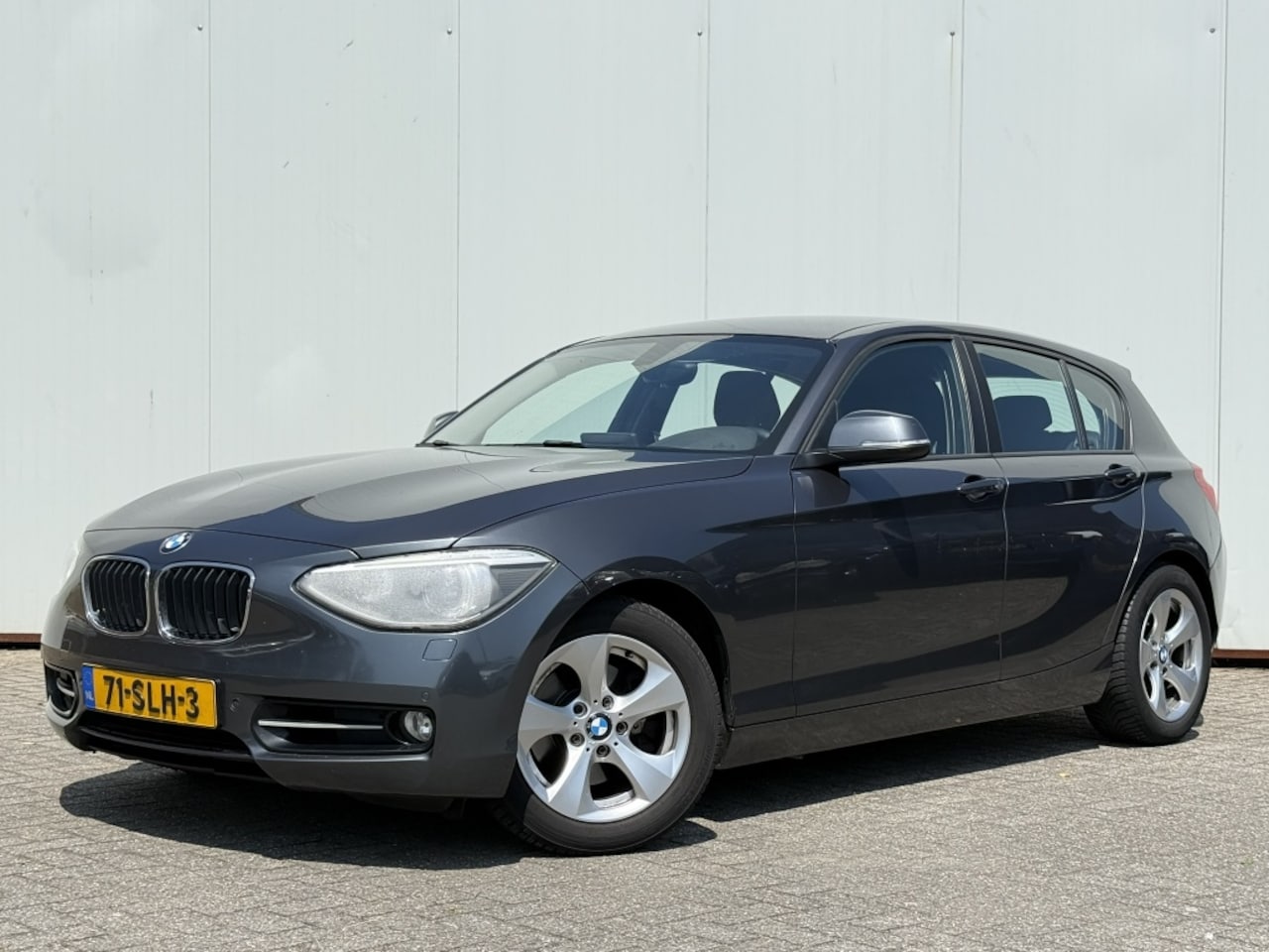 BMW 1-serie - 118i Business 118i Business - AutoWereld.nl