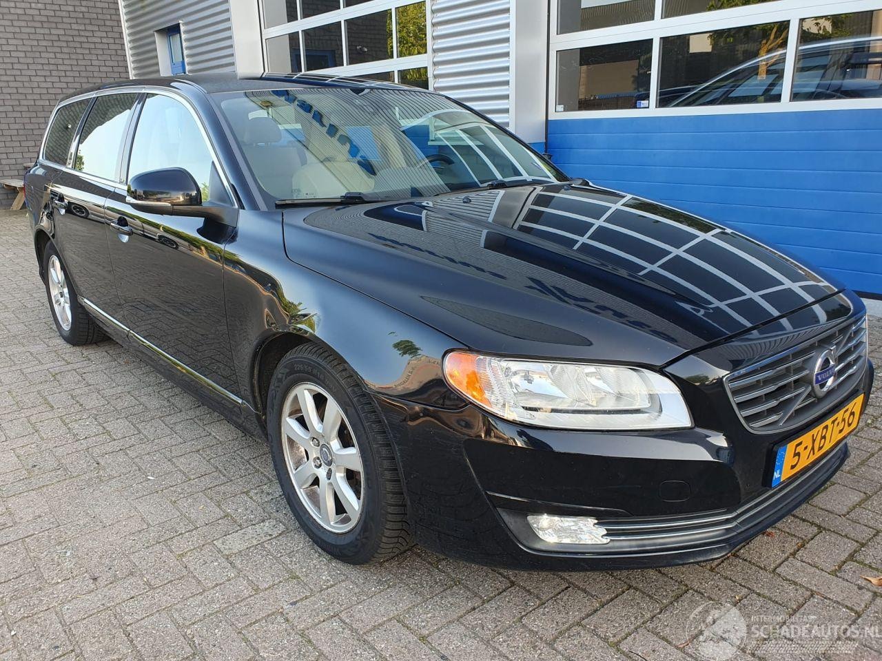 Volvo V70 - V-70 AUTOMAAT 1.6 D2 Nordic+ - AutoWereld.nl