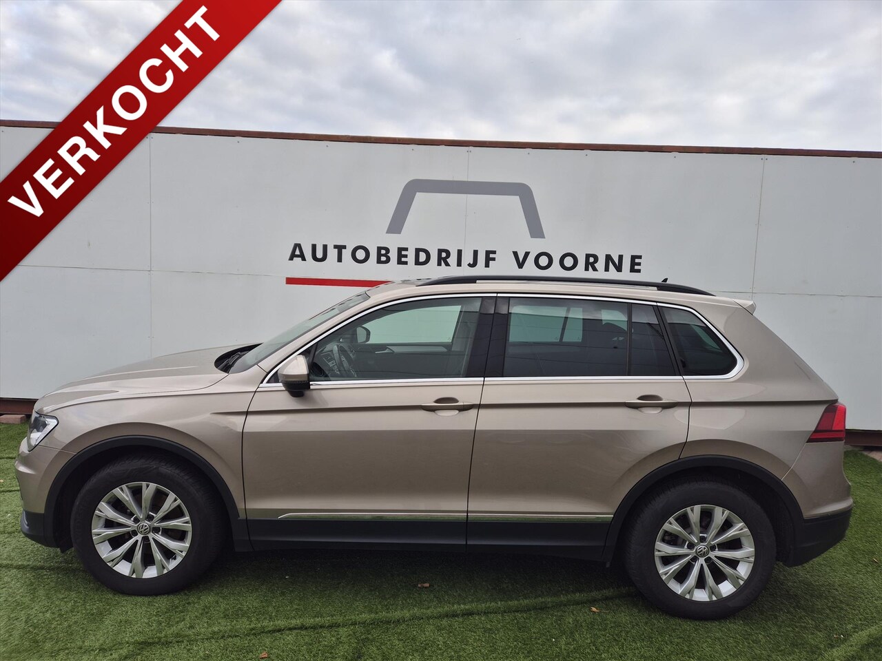 Volkswagen Tiguan - 1.4 TSI ACT Comfortline 1.4 TSI ACT 150pk Comfortline - AutoWereld.nl