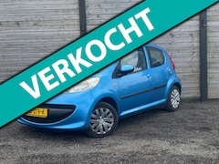 Peugeot 107 - 1.0-12V XR