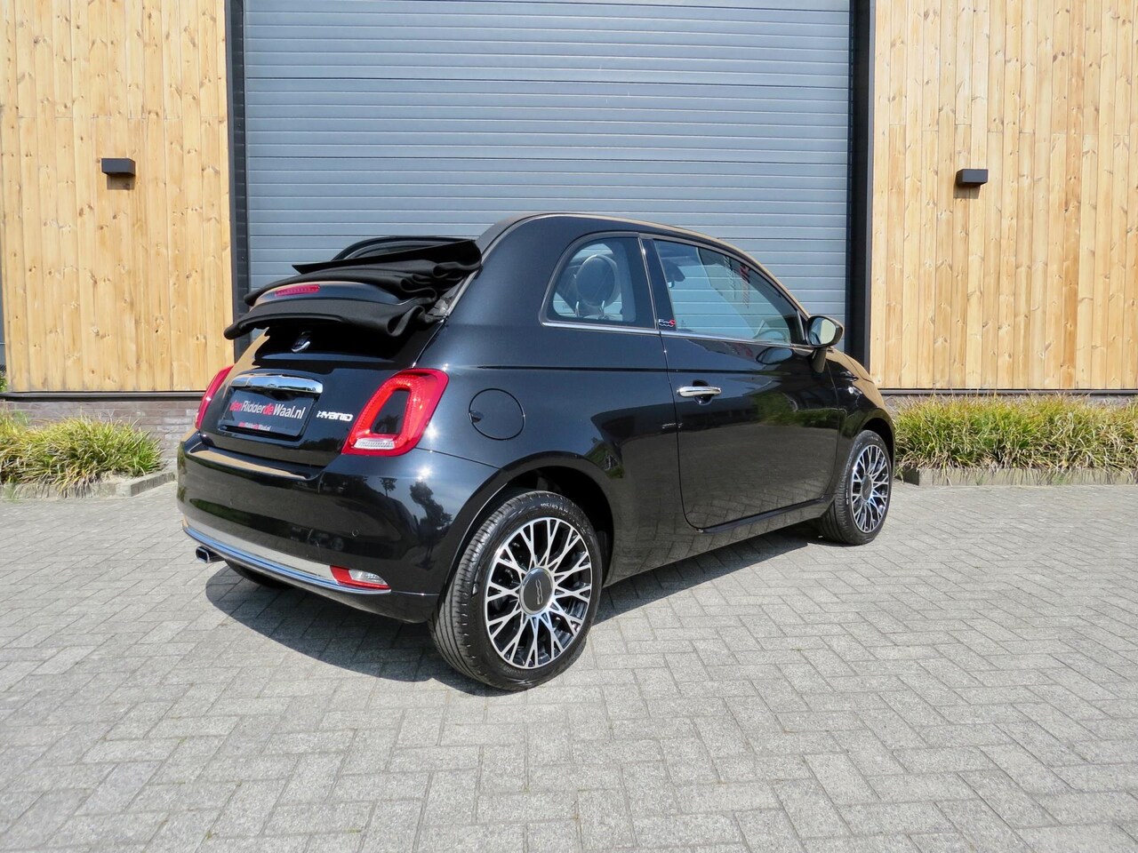 Fiat 500 C - 1.0 Hybrid Star *Big Navi *Carplay *Cruise con - AutoWereld.nl