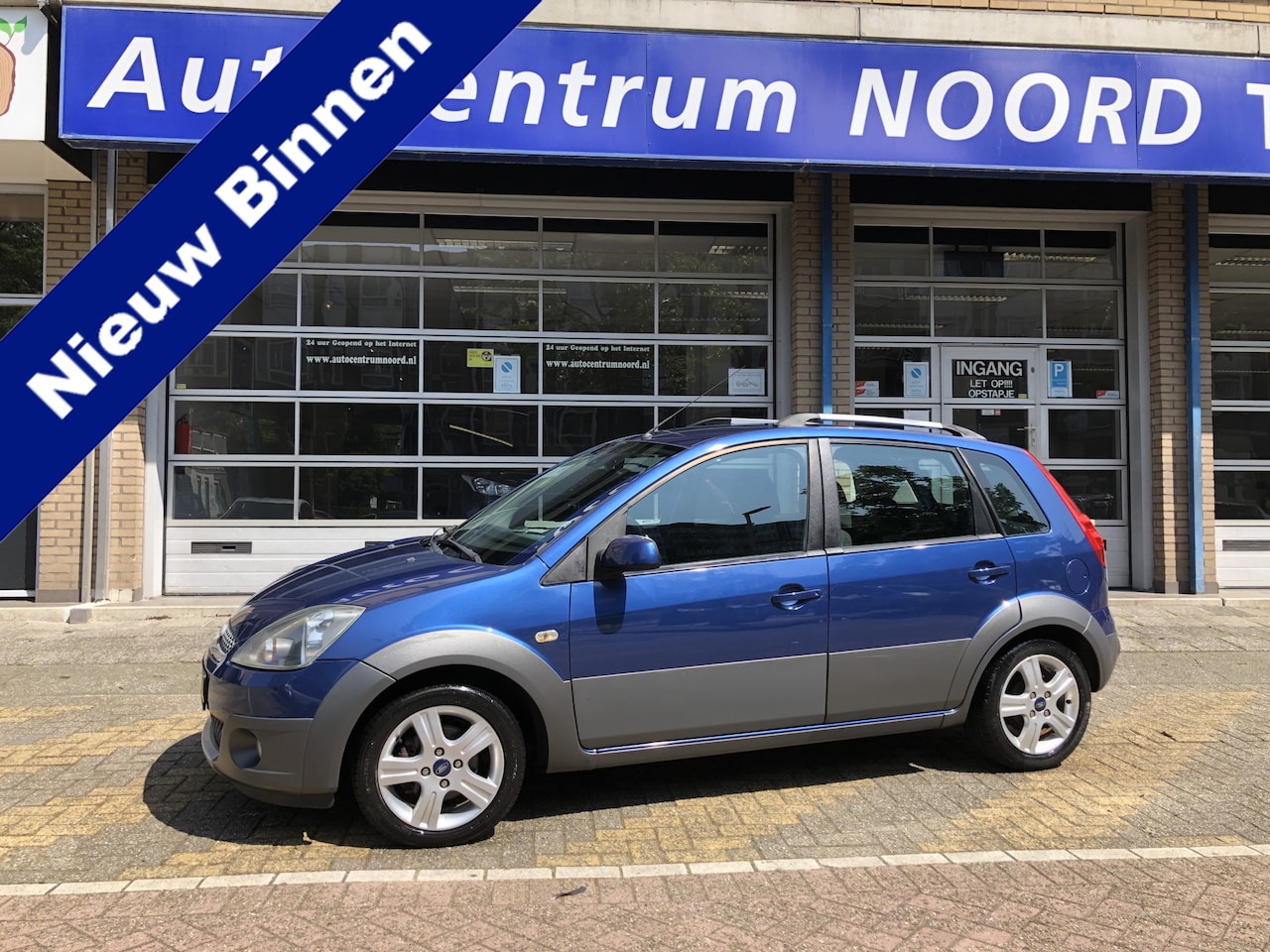 Ford Fiesta - 1.4-16V Crossroad 59216KM! NAP | 1 Eigenaar | Airco | 5drs | Nette auto | - AutoWereld.nl