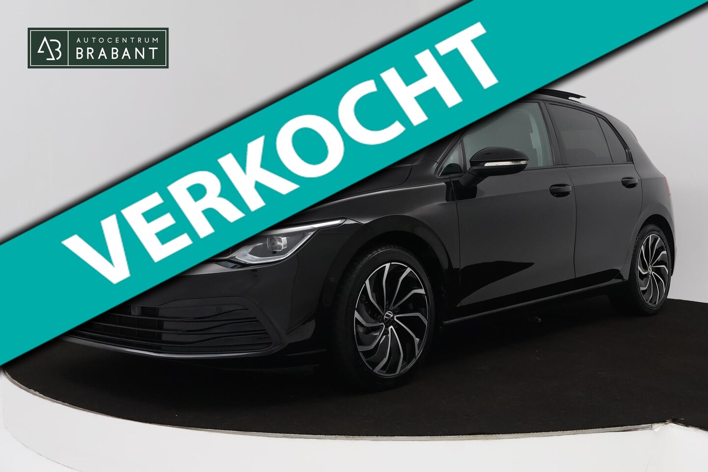 Volkswagen Golf - 1.0 eTSI Life Business Automaat (PANORAMADAK, CAMERA, STOEL-/STUURVERWARMING, 1e EIGENAAR, - AutoWereld.nl