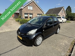 Toyota Aygo - 1.0-12V +