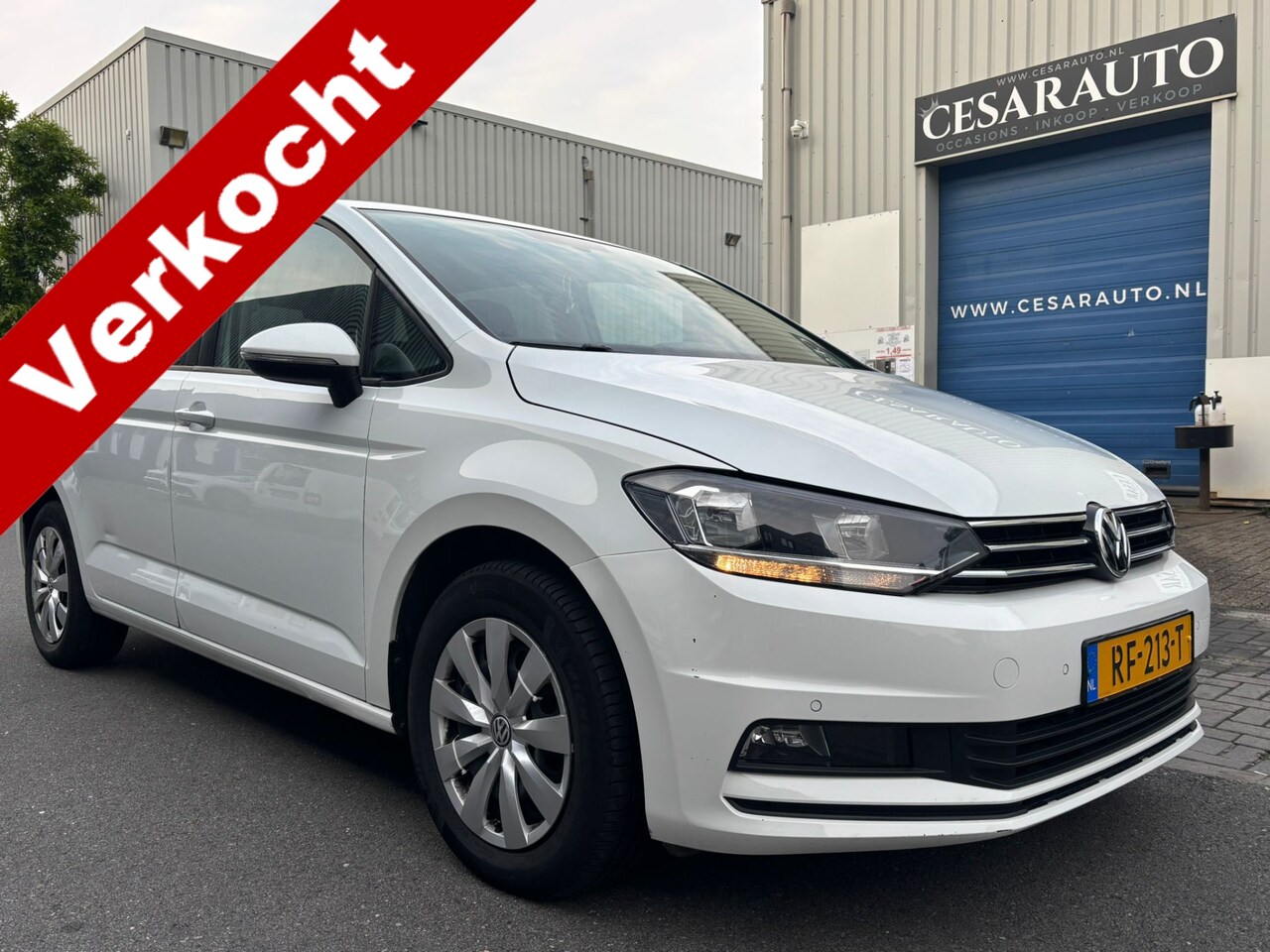 Volkswagen Touran - 2.0 TDI SCR AUTOMAAT - AutoWereld.nl