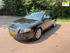 Audi A4 Avant - 1.6 Advance / Navi / Airco / NAP / pdc / Apk / Lm