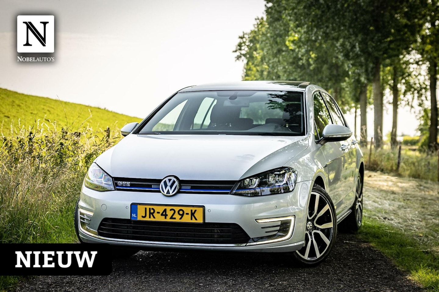 Volkswagen Golf - 1.4 TSI GTE| Nap| Dakje| Trekhaak| CarPlay - AutoWereld.nl