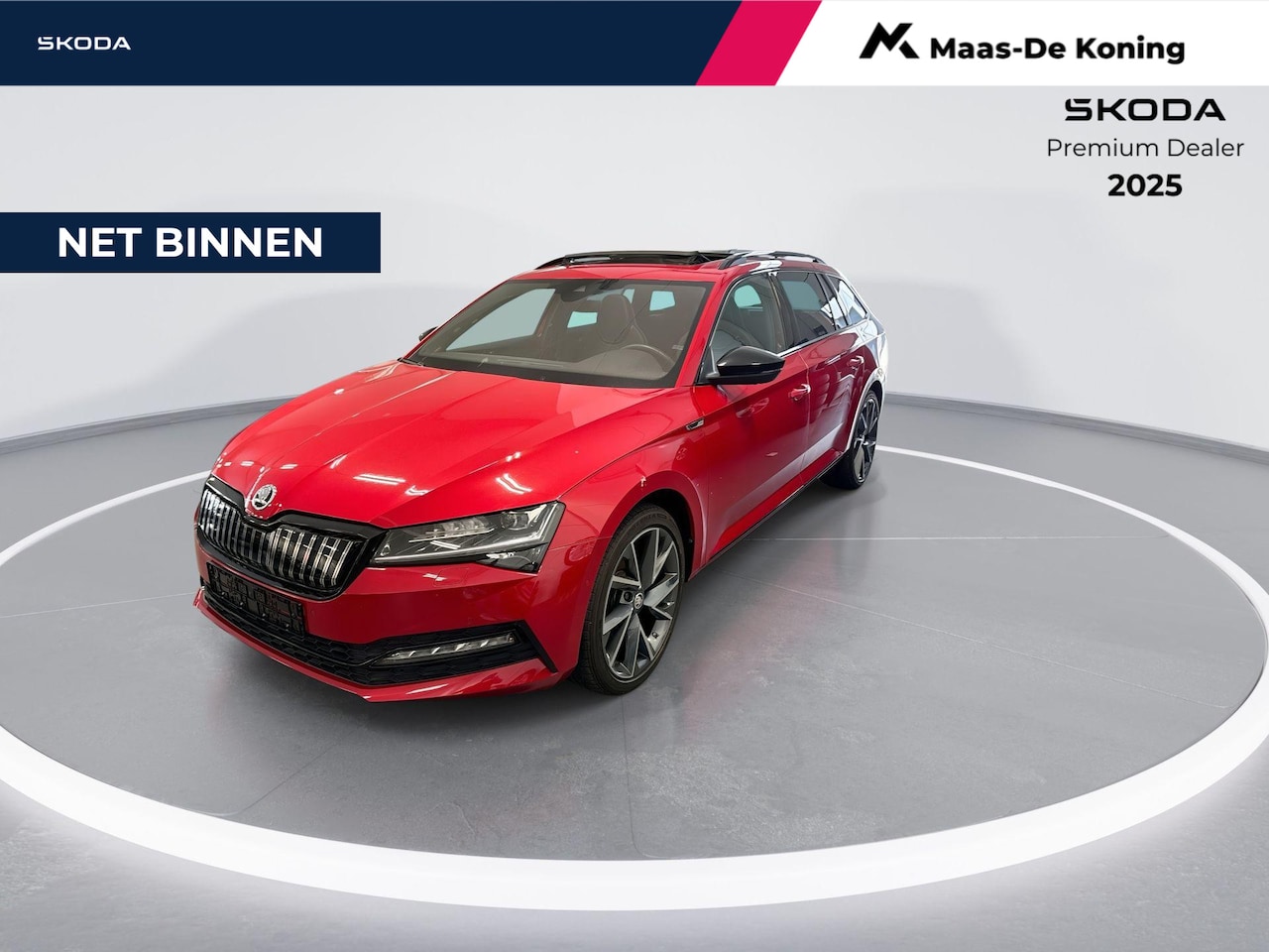 Skoda Superb Combi - 1.4 Tsi 218pk iV Sportline Business · Keyless · Panoramadak · 360 Camera · Elek. Trekhaak - AutoWereld.nl
