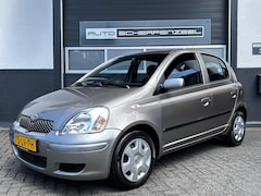 Toyota Yaris - 1.3 VVT-i AUTOMAAT I Sol I AIRCO I TREKHAAK