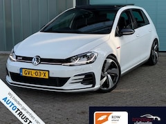 Volkswagen Golf - 2.0 TSI GTI Performance BOMVOL / Pano / ACC