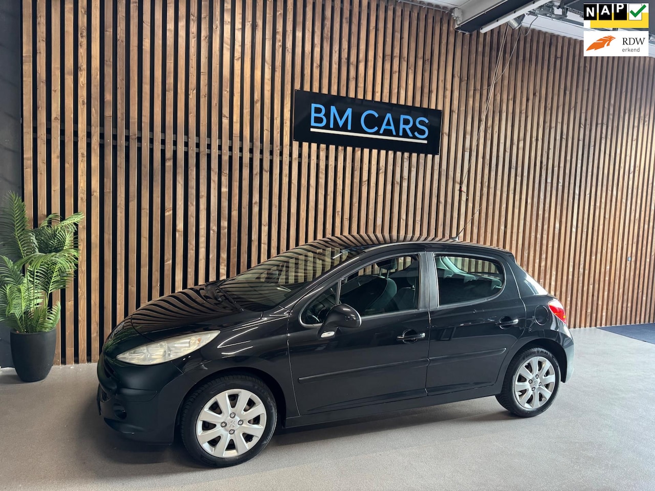 Peugeot 207 - 1.6-16V XT Airco, NL auto, Nieuwe APK - AutoWereld.nl