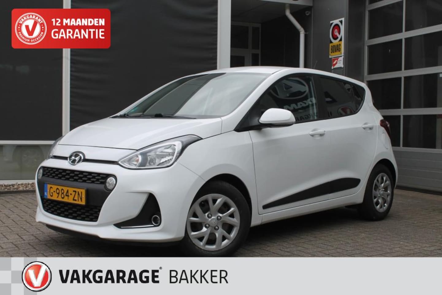Hyundai i10 - 1.0I PREMIUM CLIMA NAVI STOELVERWARMING TREKHAAK - AutoWereld.nl
