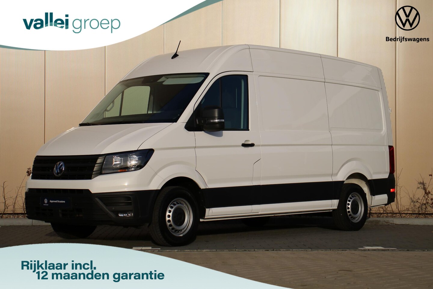 Volkswagen Crafter - 30 2.0 TDI 140PK L3H3 Comfortline | Trekhaak | 3-Zits | Parkeersensoren voor/achter | Crui - AutoWereld.nl