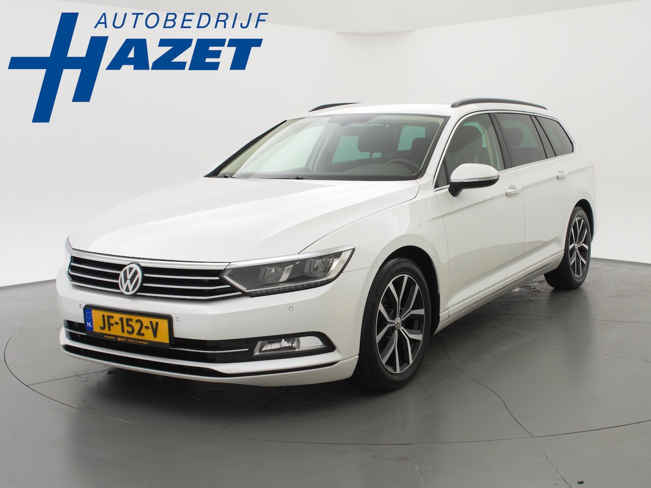 Volkswagen Passat Variant - 1.6 TDI DSG AUT. COMFORTLINE + WEGKL. TREKHAAK / LED / NAVIGATIE - AutoWereld.nl